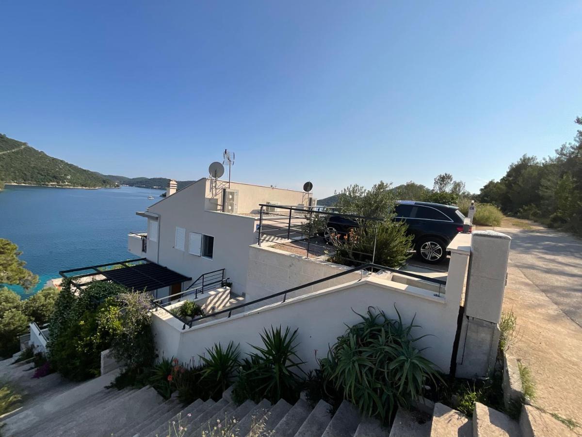 Villa Iva Lastovo Uble Ngoại thất bức ảnh