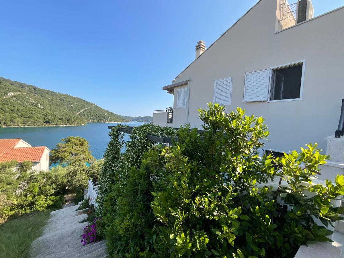 Villa Iva Lastovo Uble Ngoại thất bức ảnh