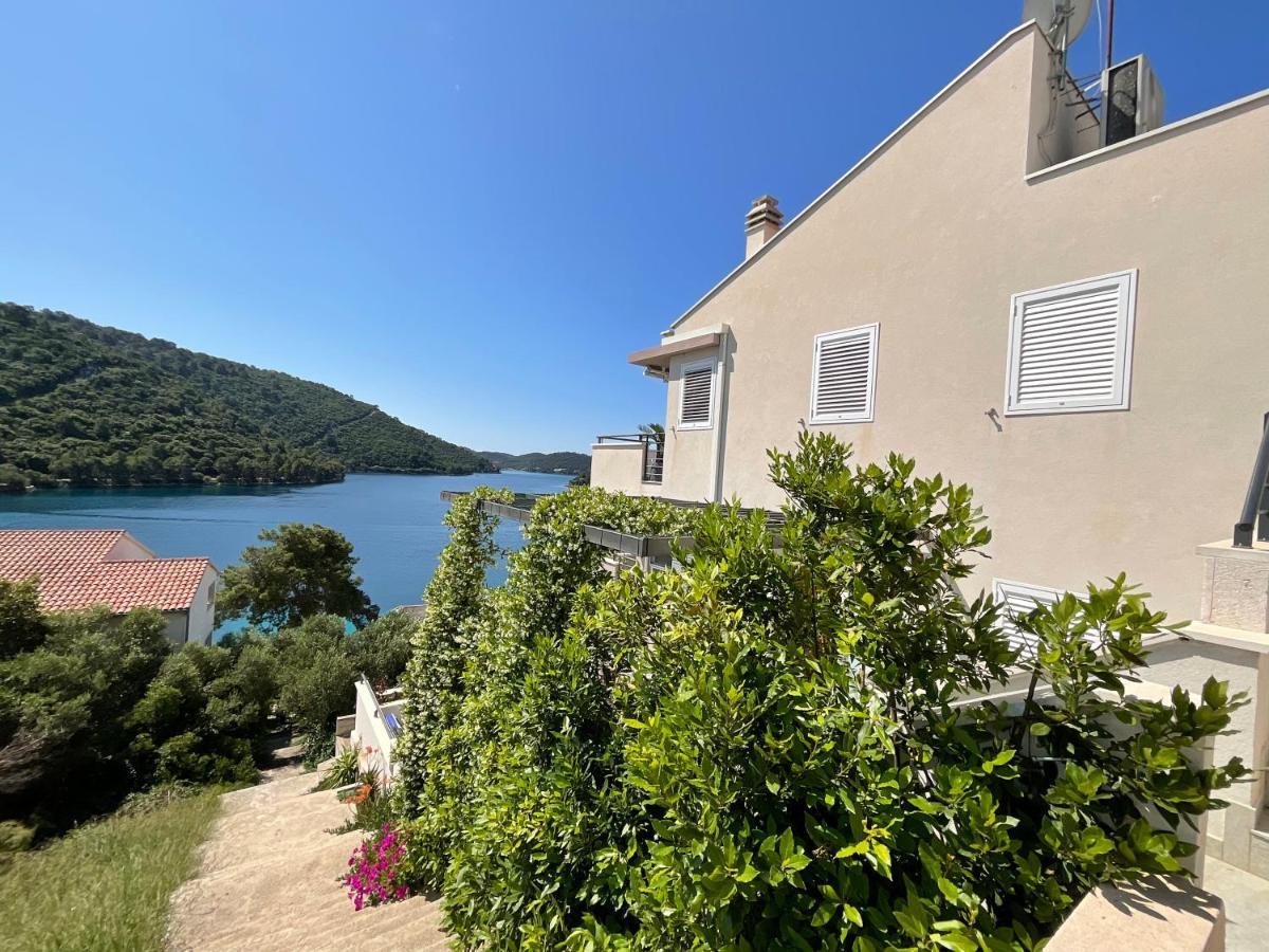 Villa Iva Lastovo Uble Ngoại thất bức ảnh